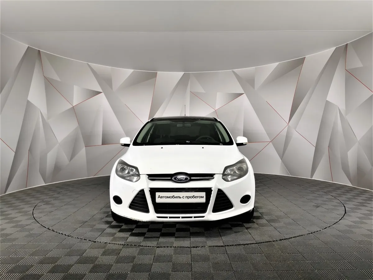 Ford Focus 1.6 MT (105 л.с.) Trend Белый в АВИЛОН. Слайд №7