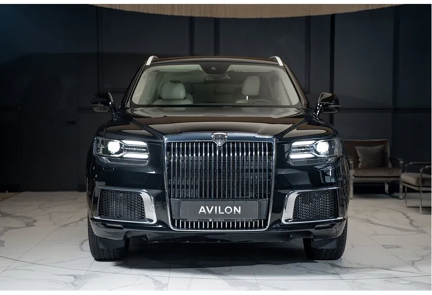 AURUS Komendant 4.4 AWD AT (598 л.с.) Черный в АВИЛОН. Слайд №3