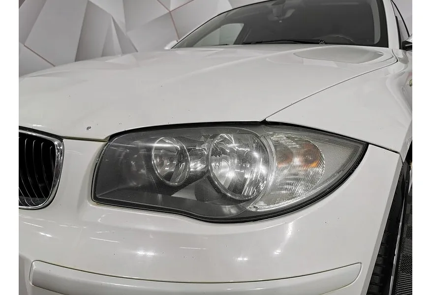 BMW 1 серия 116i AT (115 л.с.) Белый в АВИЛОН. Слайд №8 BMW 1 серия 116i AT (115 л.с.) Белый в АВИЛОН. Слайд №8