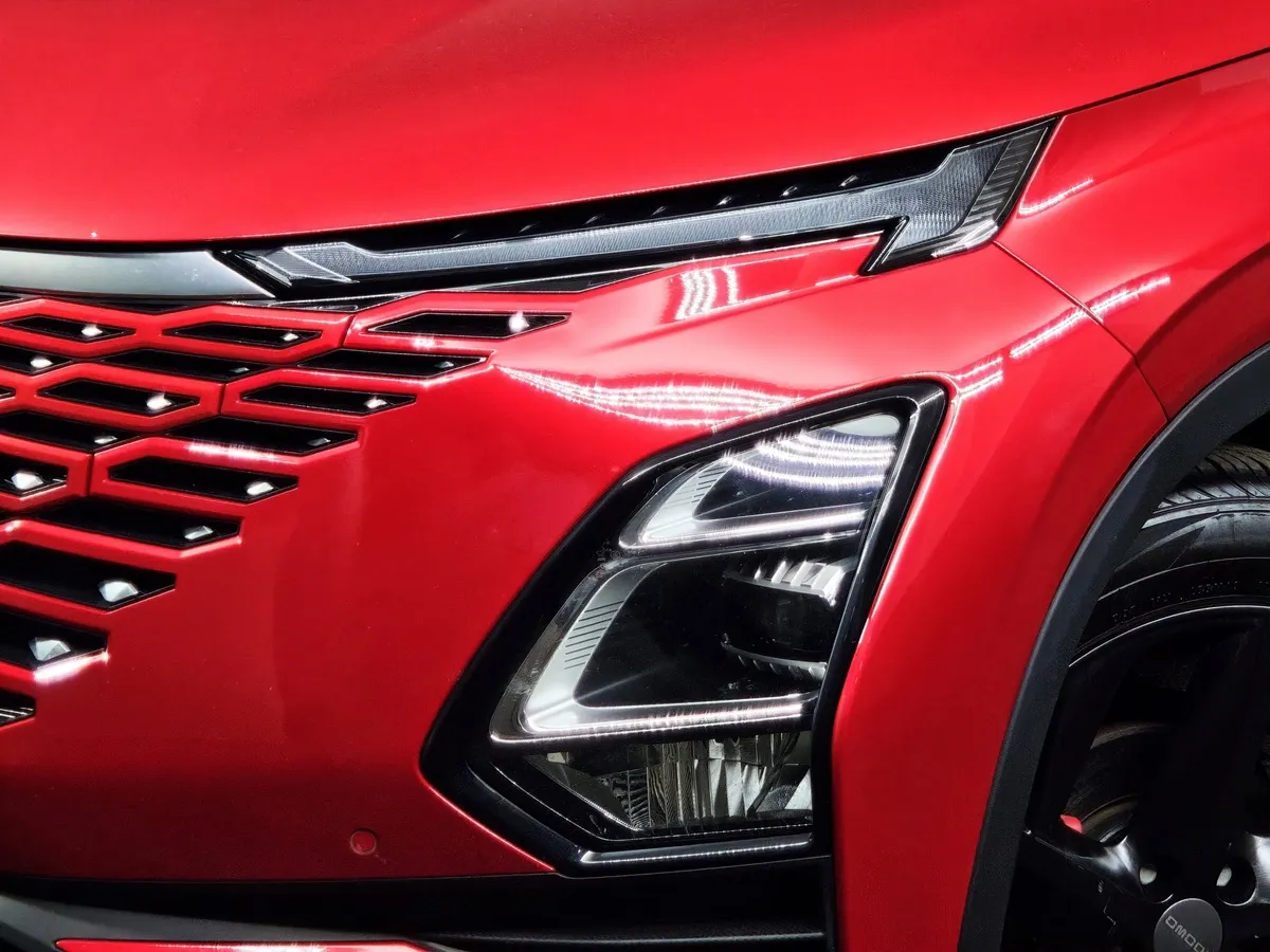 Omoda C5 1.5T CVT (147 л.с.) Ultimate Красный в АВИЛОН. Слайд №10
