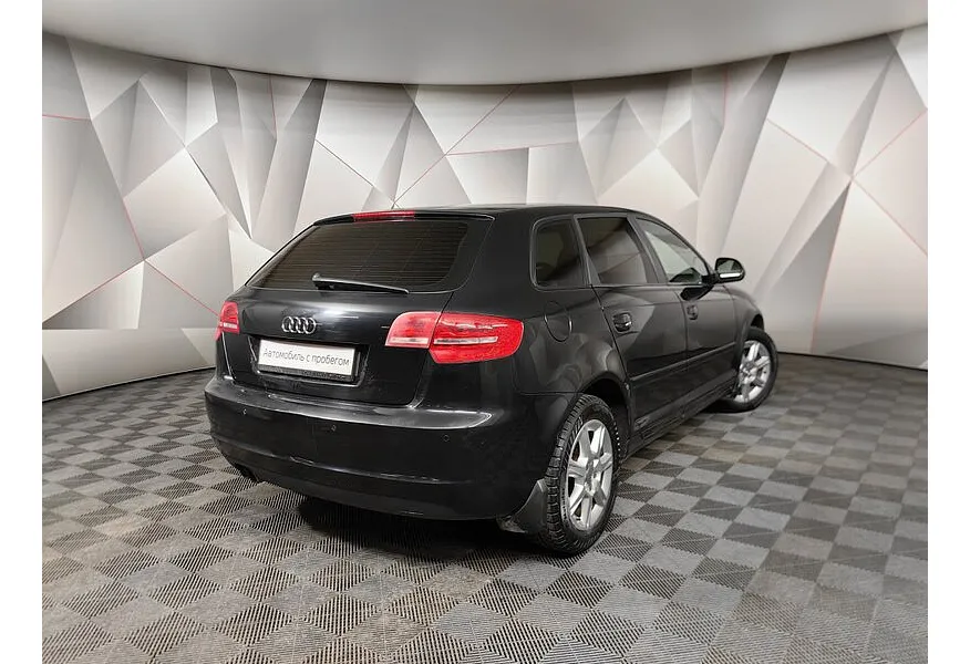 Audi A3 1.4 TFSI S-tronic (125 л.с.) Черный в АВИЛОН. Слайд №2