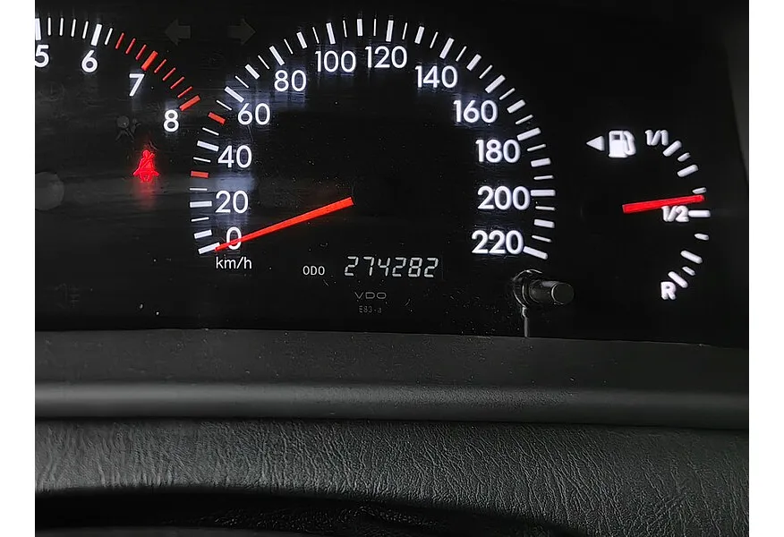 LIVE. Слайд №18