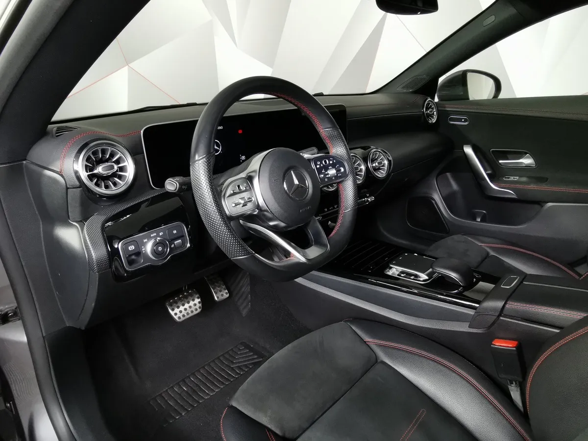 Mercedes-Benz CLA 200 7G-DCT (150 л.с.) Sport Серый в АВИЛОН. Слайд №19