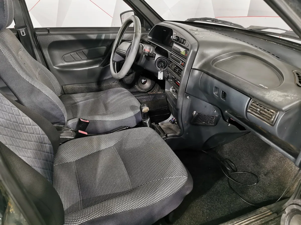 ВАЗ (Lada) 2115 1.6 MT 8 кл (Евро-3) (81 л.с.) Зеленый в АВИЛОН. Слайд №10