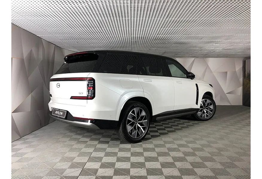 GAC S7 1.5TG AT 4WD (340 л.с.) SX Premium Белый в АВИЛОН. Слайд №2