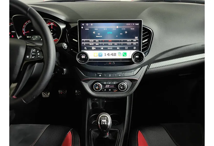 LIVE. Слайд №11