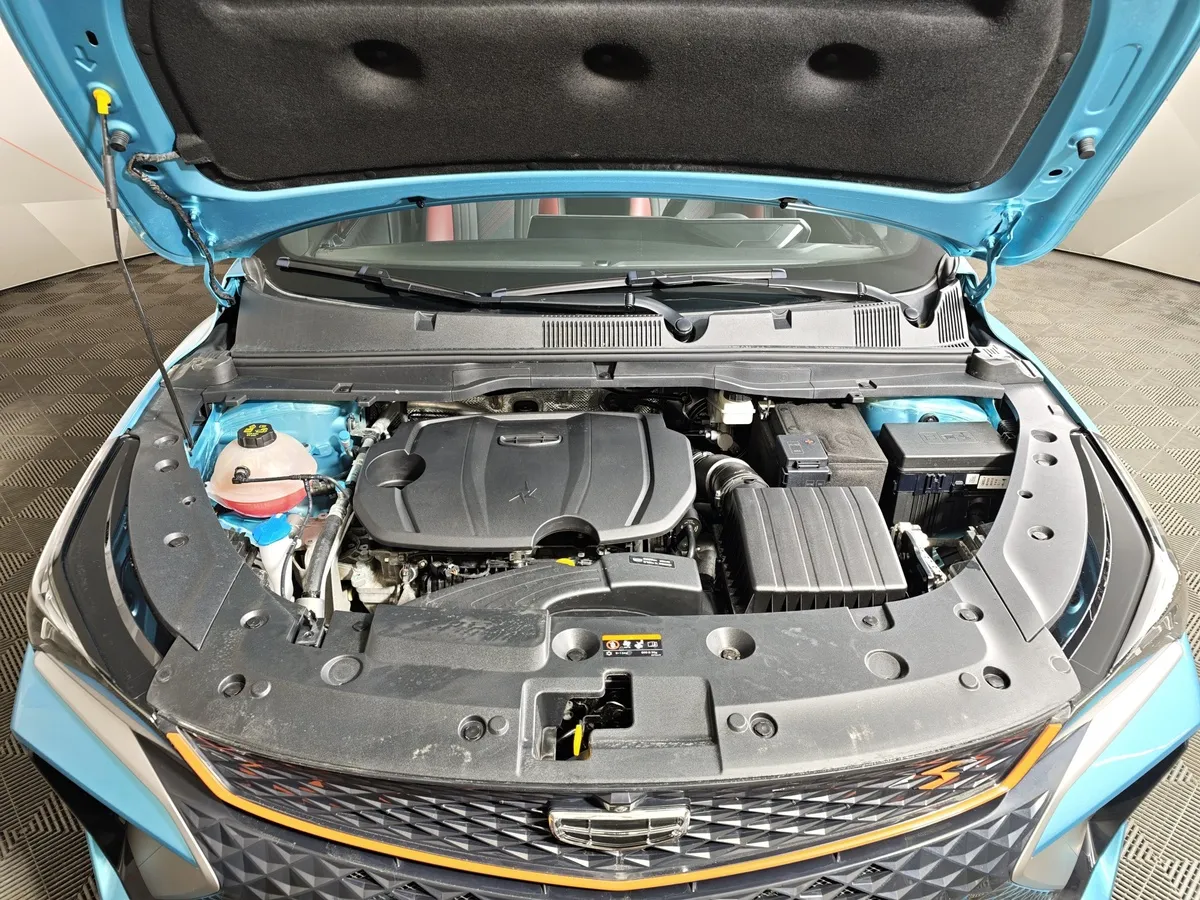 Geely Coolray 1.5T 7DCT 2WD (150 л.с.) Comfort Синий в АВИЛОН. Слайд №11