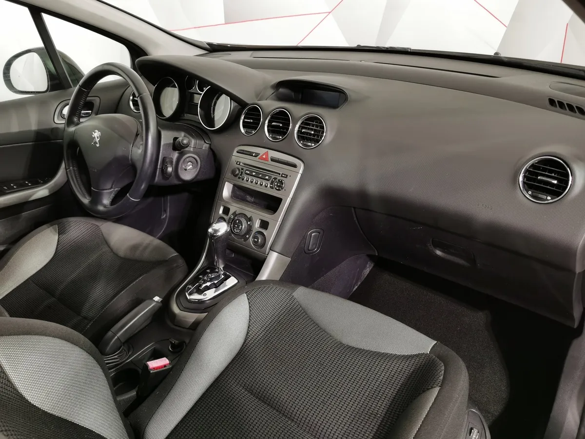 Peugeot 308 1.6 VTi AT (120 л.с.) Коричневый в АВИЛОН. Слайд №12