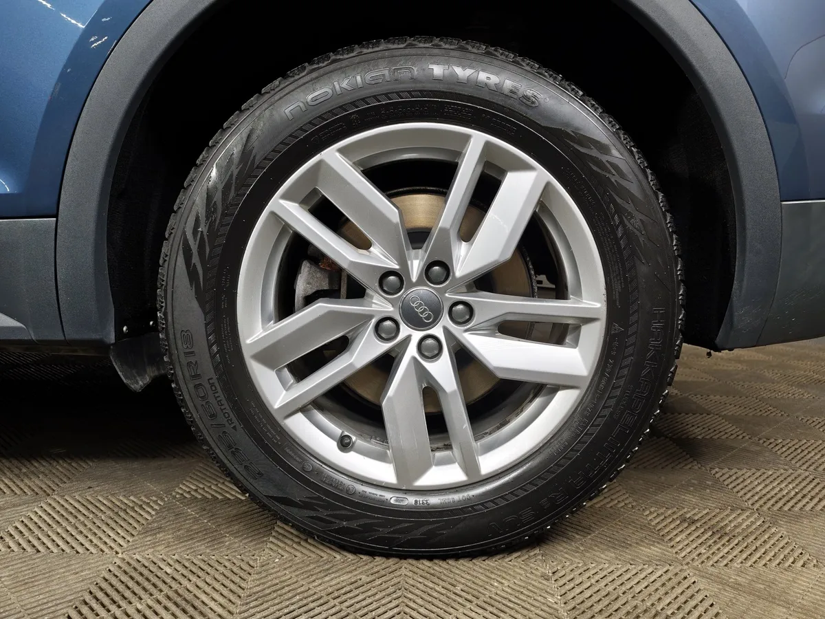 Audi Q5 2.0 TFSI S tronic quattro (249 л.с.) Синий в АВИЛОН. Слайд №9