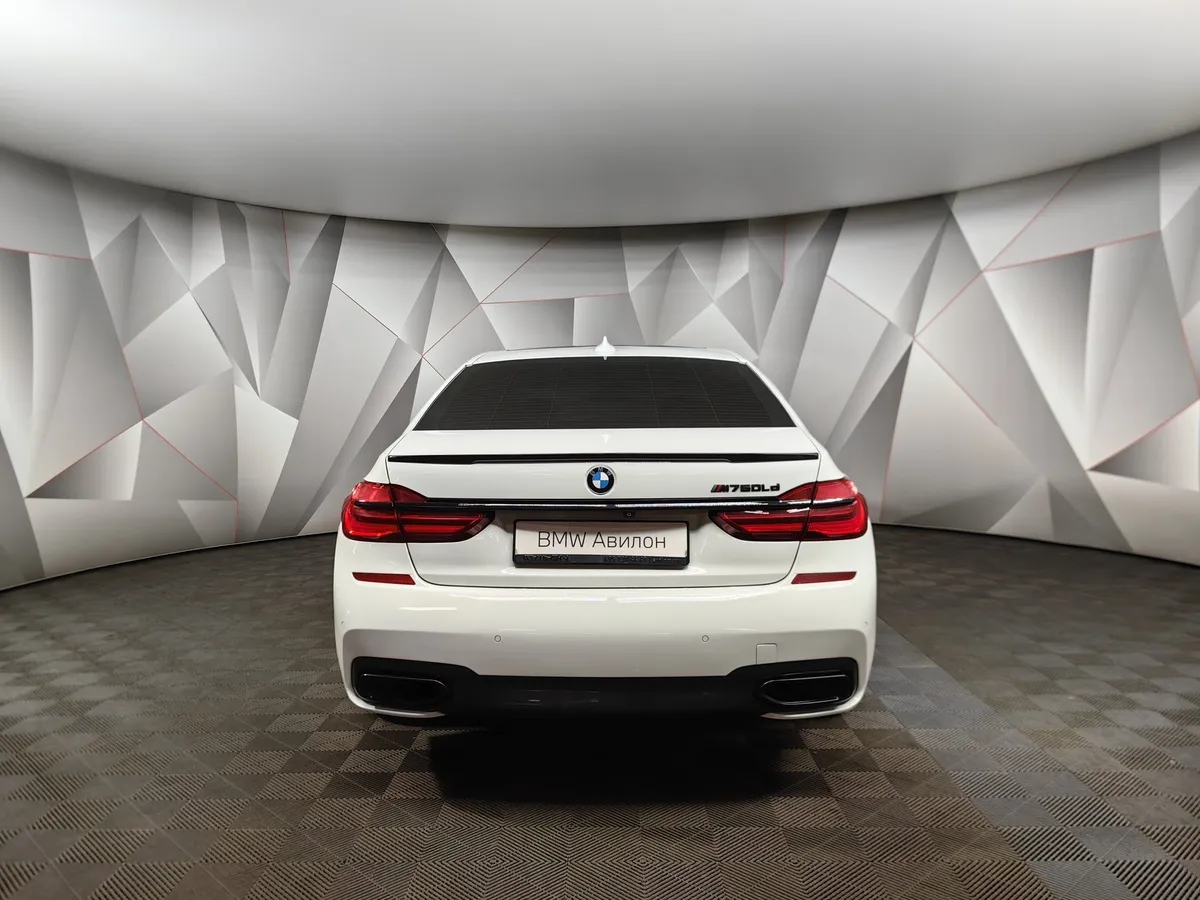 BMW 7 серия 730Ld xDrive AT (265 л.с.) Белый в АВИЛОН. Слайд №4