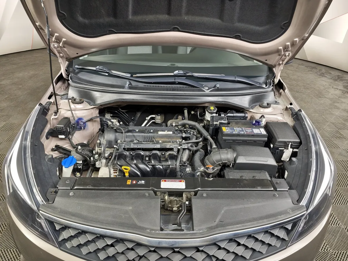 Kia Rio 1.6 AT (123 л.с.) Luxe Серый в АВИЛОН. Слайд №11