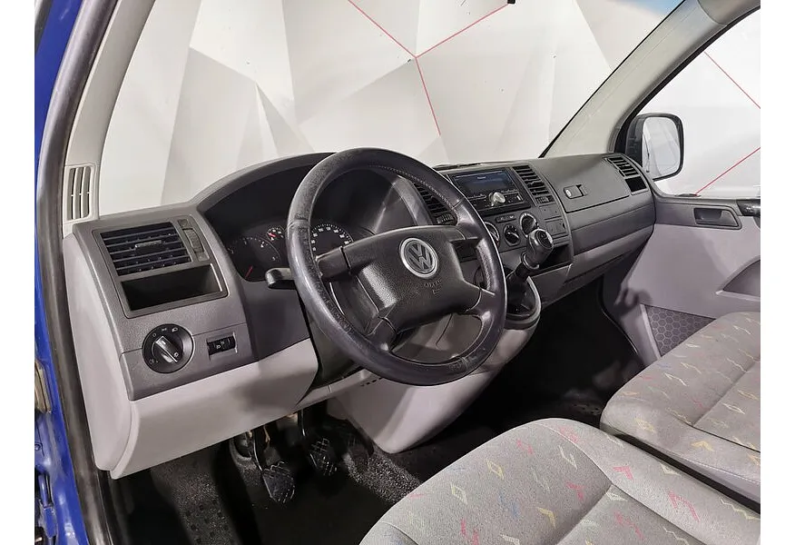 Volkswagen Transporter 2.0 TDI 5MT L1H1 (102л.с.) Синий в АВИЛОН. Слайд №18