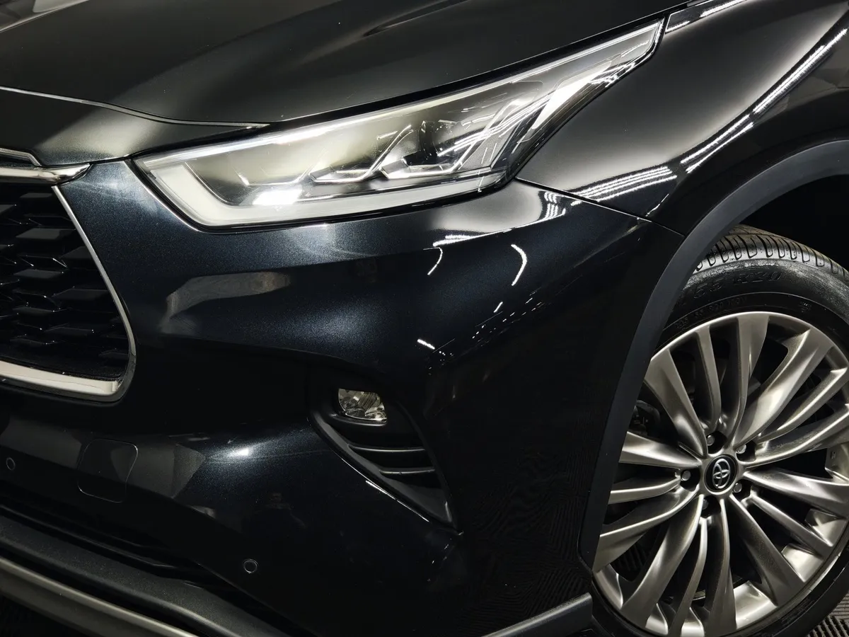 Toyota Highlander 2.0T AT 4WD (248 л.с.) Noble Version Черный в АВИЛОН. Слайд №10
