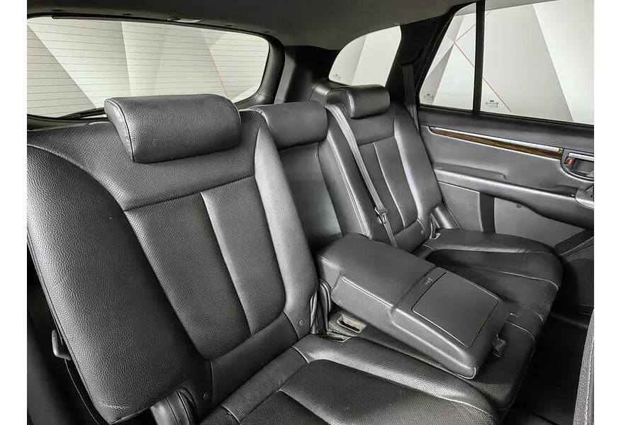 Hyundai Santa Fe 2.4 AT 4WD (174 л.с.) Черный в АВИЛОН. Слайд №15