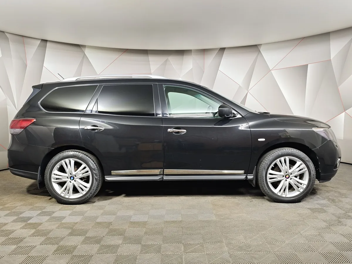 Nissan Pathfinder 3.5 CVT AWD (249 л.с.) Черный в АВИЛОН. Слайд №6