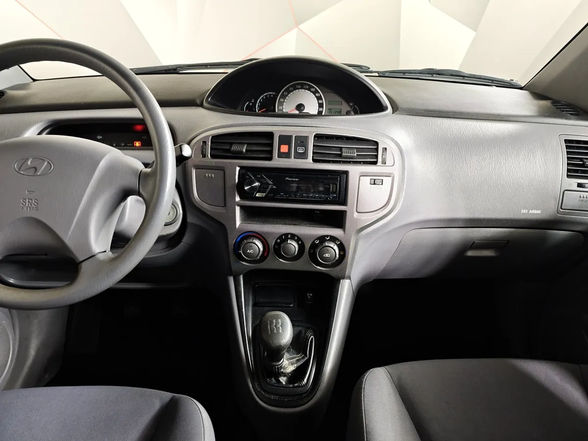 Hyundai Matrix 1.8 MT (122 л.с.) Черный в АВИЛОН. Слайд №12