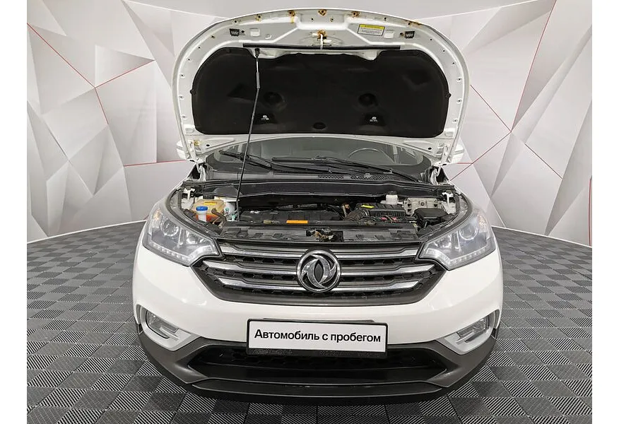 Dongfeng AX7 2.0 AТ CVVT (140 л.с.) Белый в АВИЛОН. Слайд №11