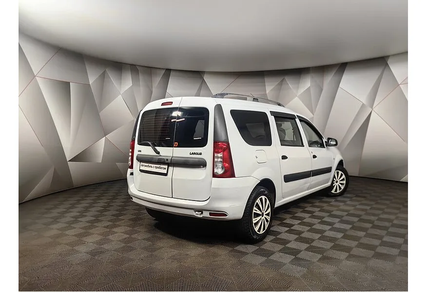 LIVE. Слайд №8