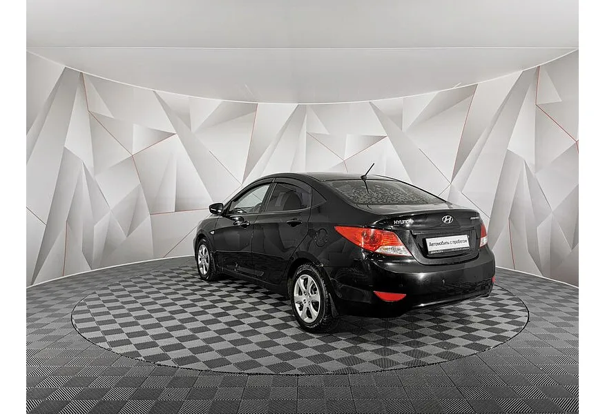 Hyundai Solaris 1.4 AT (100 л.с.) Active Plus Черный в АВИЛОН. Слайд №4