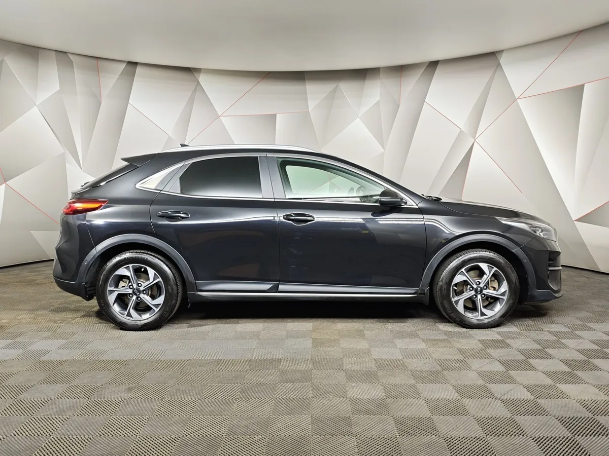 Kia XCeed 1.4 T-GDI (140 л.c.) Prestige Черный в АВИЛОН. Слайд №5