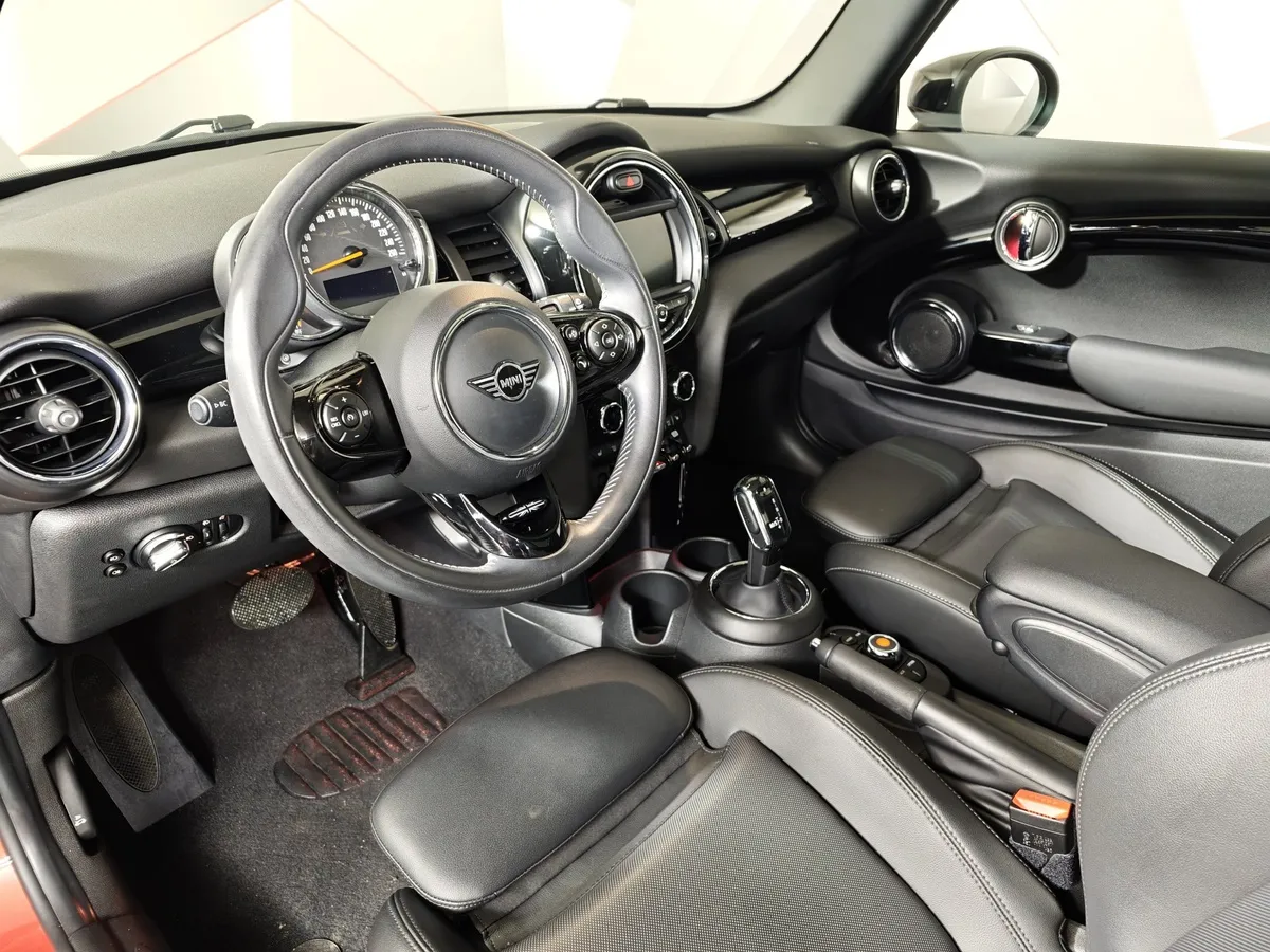 MINI 3 двери 1.5 AT (136 л.с.) Красный в АВИЛОН. Слайд №12