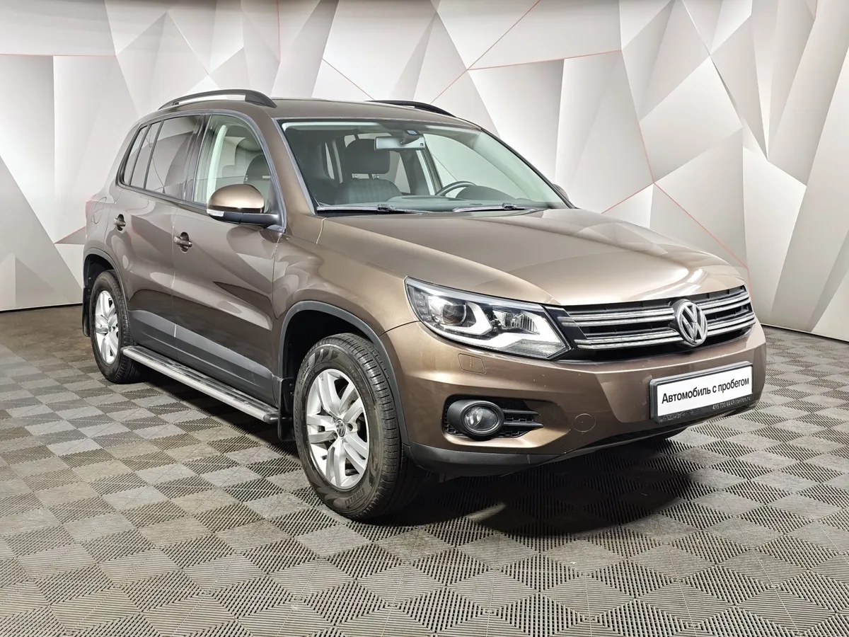 Volkswagen Tiguan 2.0 TSI 4Motion AT (170 л.с.) Track & Field Коричневый в АВИЛОН. Слайд №3