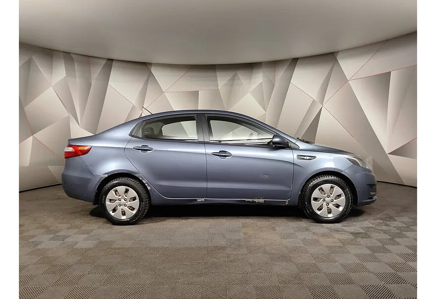 Kia Rio 1.4 AT (107 л.с.) Голубой в АВИЛОН. Слайд №6 Kia Rio 1.4 AT (107 л.с.) Голубой в АВИЛОН. Слайд №6