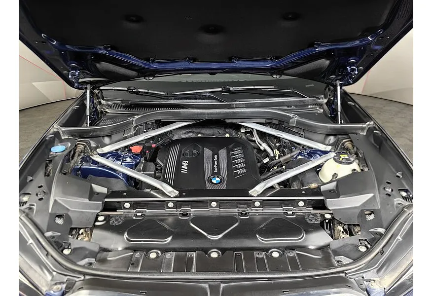 BMW X5 xDrive30d Steptronic (249 л.с.) Business Plus Синий в АВИЛОН. Слайд №10