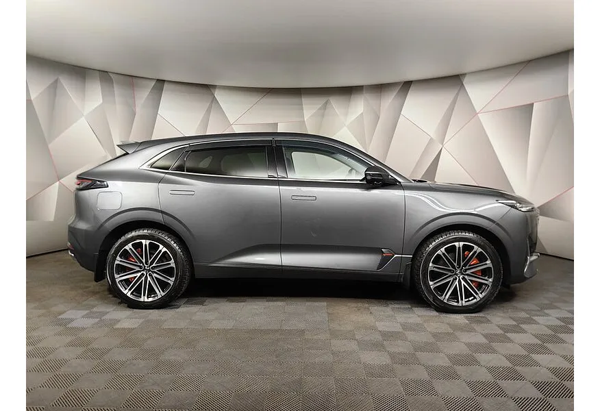 Changan UNI-K iDD 1.5T AT (281 л.с.) Premium Серый в АВИЛОН. Слайд №6