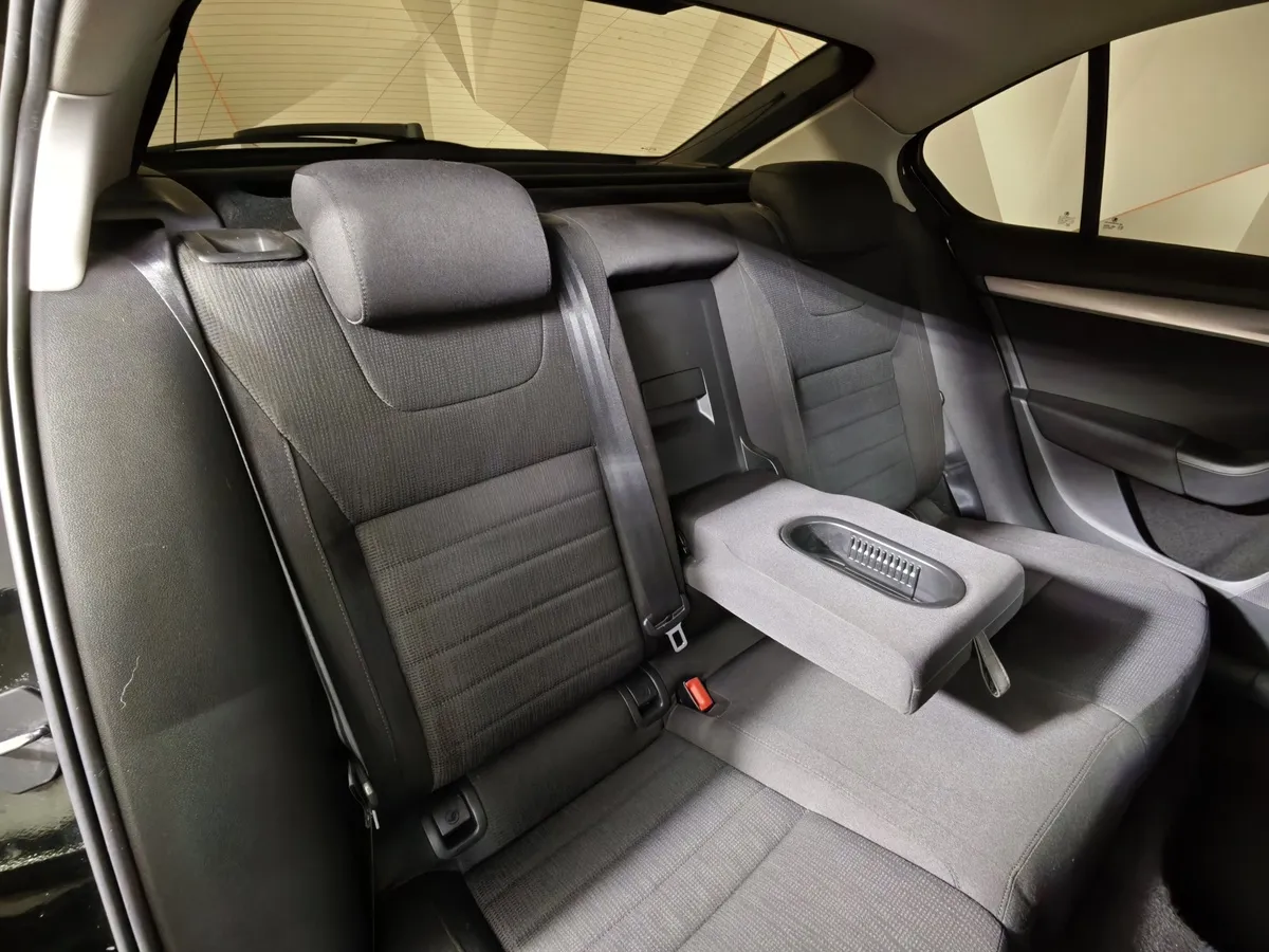 Skoda Octavia 1.8 TSI DSG (180 л.с.) Черный в АВИЛОН. Слайд №16