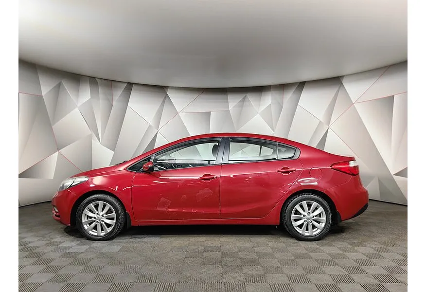 Kia Cerato 1.6 AT (130 л.с.) Красный в АВИЛОН. Слайд №5
