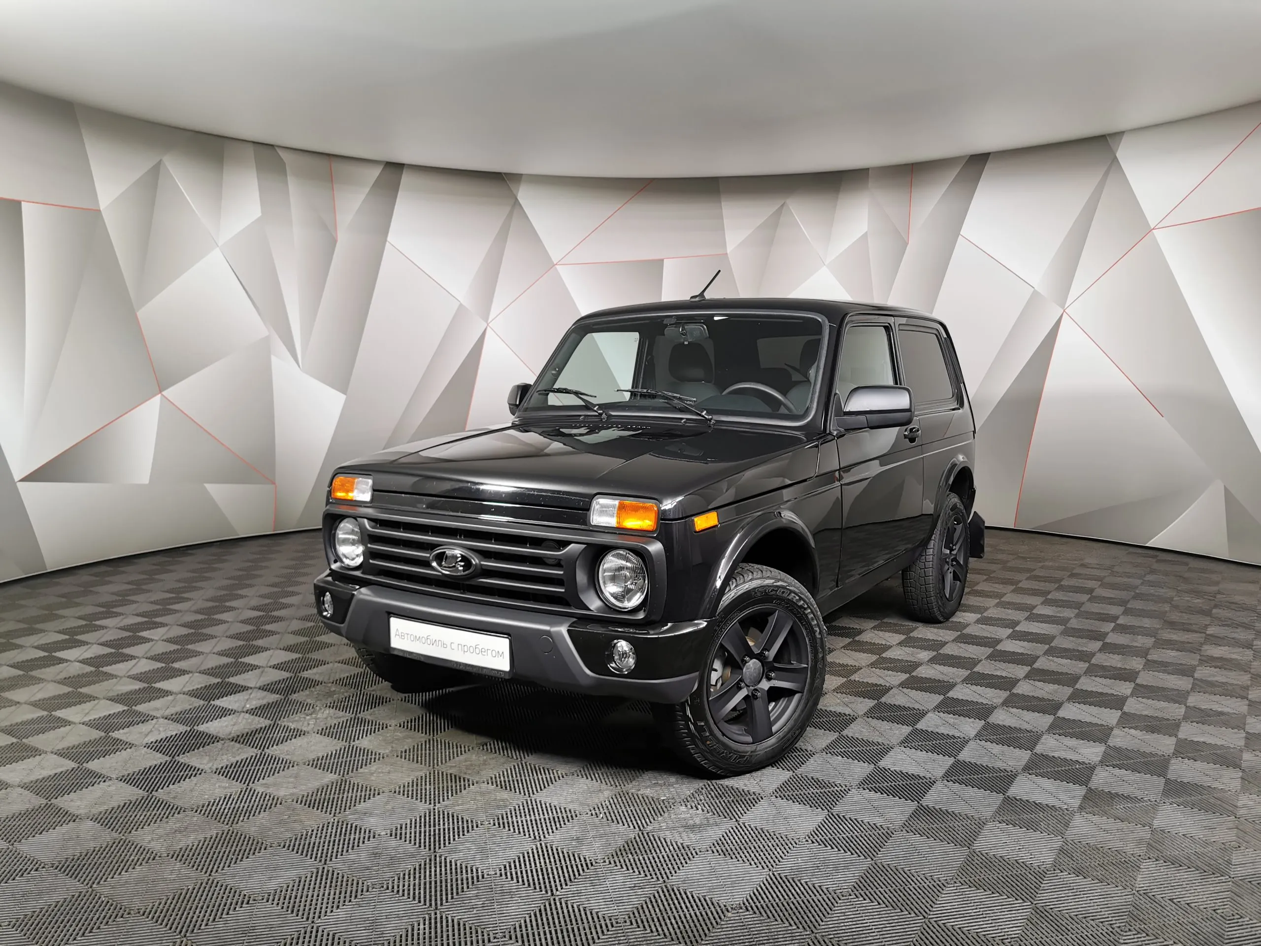 ВАЗ (Lada) 4x4 1.7 MT 8 кл. (Евро-4) (83 л.с.) Черный в Москве №  ТИ-UY41090. Купить ВАЗ (Lada) 4x4 I 2-й Рестайлинг Механика Бензиновый с  пробегом 7791 км. Цена 1150000