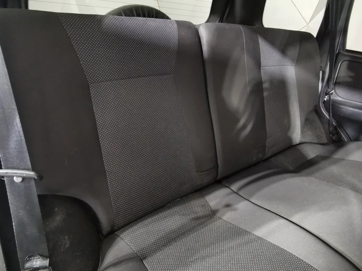 Chevrolet Niva 1.7 MT (80 л.с.) Зеленый в АВИЛОН. Слайд №16