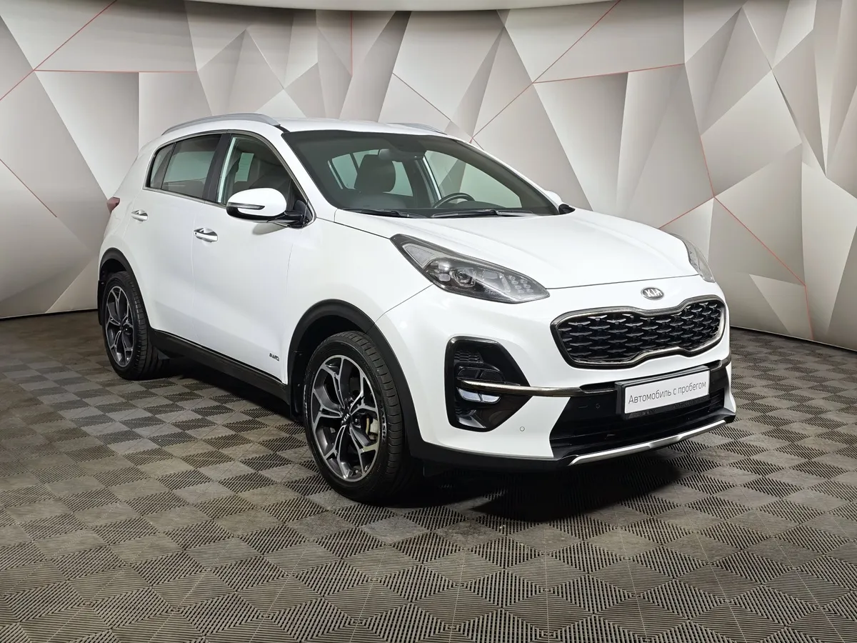 Kia Sportage 2.4 AT 4WD (184 л.с.) GT Line Белый в АВИЛОН. Слайд №3