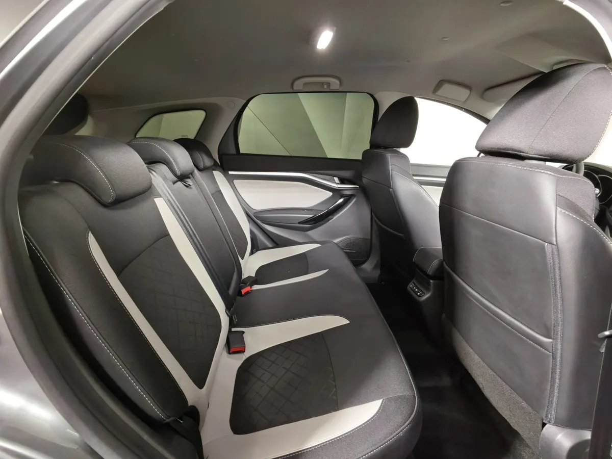 ВАЗ (Lada) Vesta 1.6 CVT (113 л.с.) Серый в АВИЛОН. Слайд №15