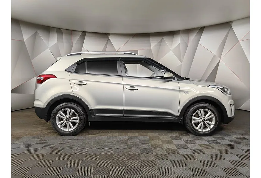 Hyundai Creta 2.0 AT (149 л.с.) Travel Коричневый в АВИЛОН. Слайд №4