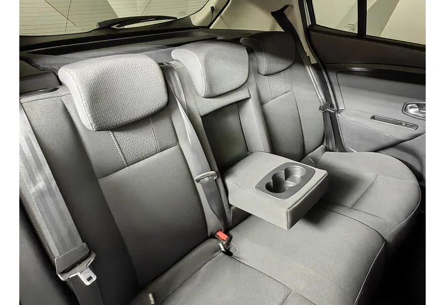 Renault Megane 1.6 MT (106 л.с.) Голубой в АВИЛОН. Слайд №16 Renault Megane 1.6 MT (106 л.с.) Голубой в АВИЛОН. Слайд №16