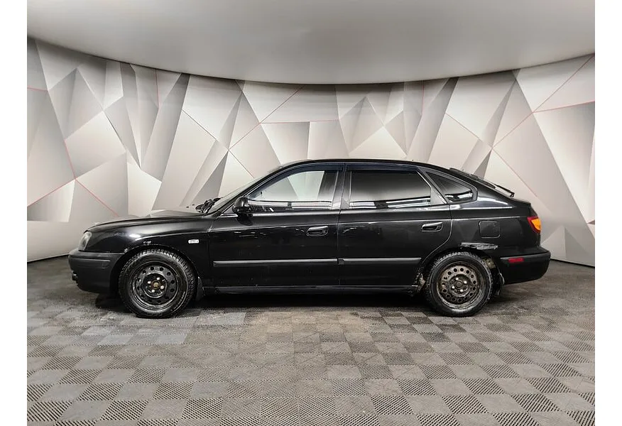 Hyundai Elantra 1.6 AT (105 л.с.) Черный в АВИЛОН. Слайд №5