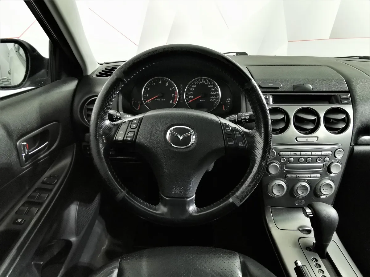 Mazda 6 2.0 AT (147 л.с.) Золотой в АВИЛОН. Слайд №19