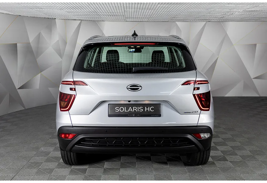 Solaris HC 2.0 AT 4WD (150 л.с.) Lifestyle + Winter Серебристый в АВИЛОН. Слайд №3