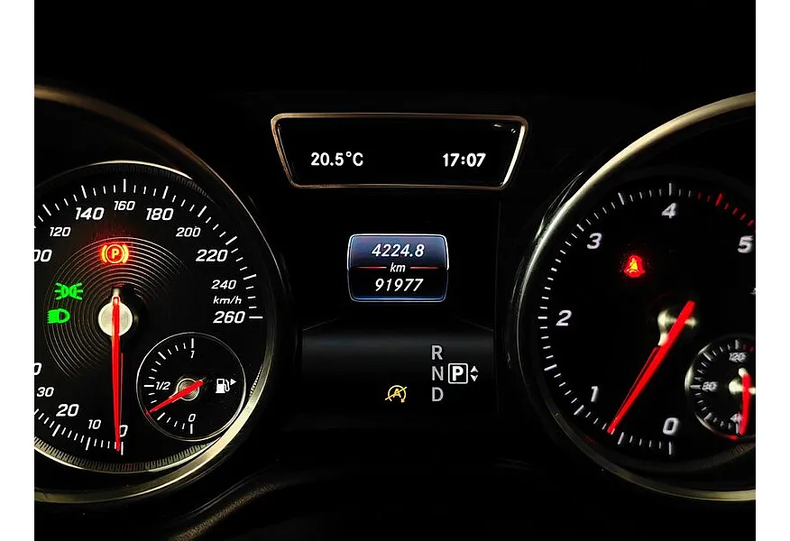 Mercedes-Benz GLE 350 d 4MATIC 9G-TRONIC (249 л.с.) Особая серия Черный в АВИЛОН. Слайд №18