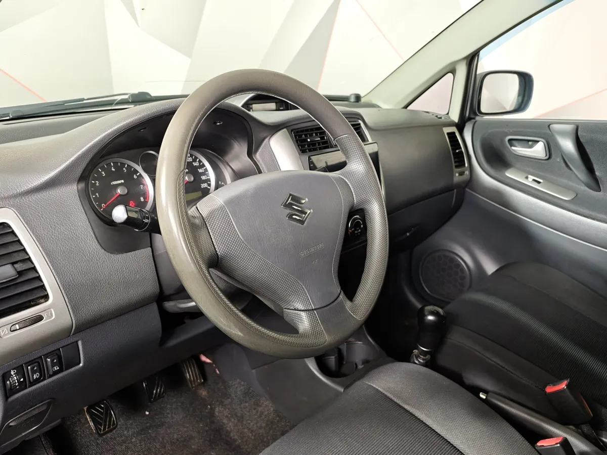 Suzuki Liana 1.6 MT 4WD (106 л.с.) Синий в АВИЛОН. Слайд №18