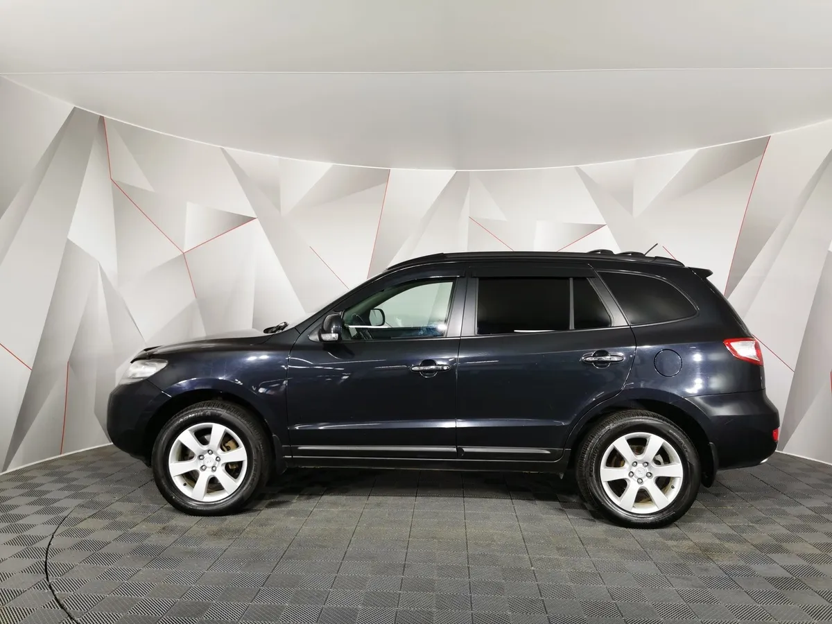 Hyundai Santa Fe 2.2 CRDi AT (153 л.с.) Черный в АВИЛОН. Слайд №5