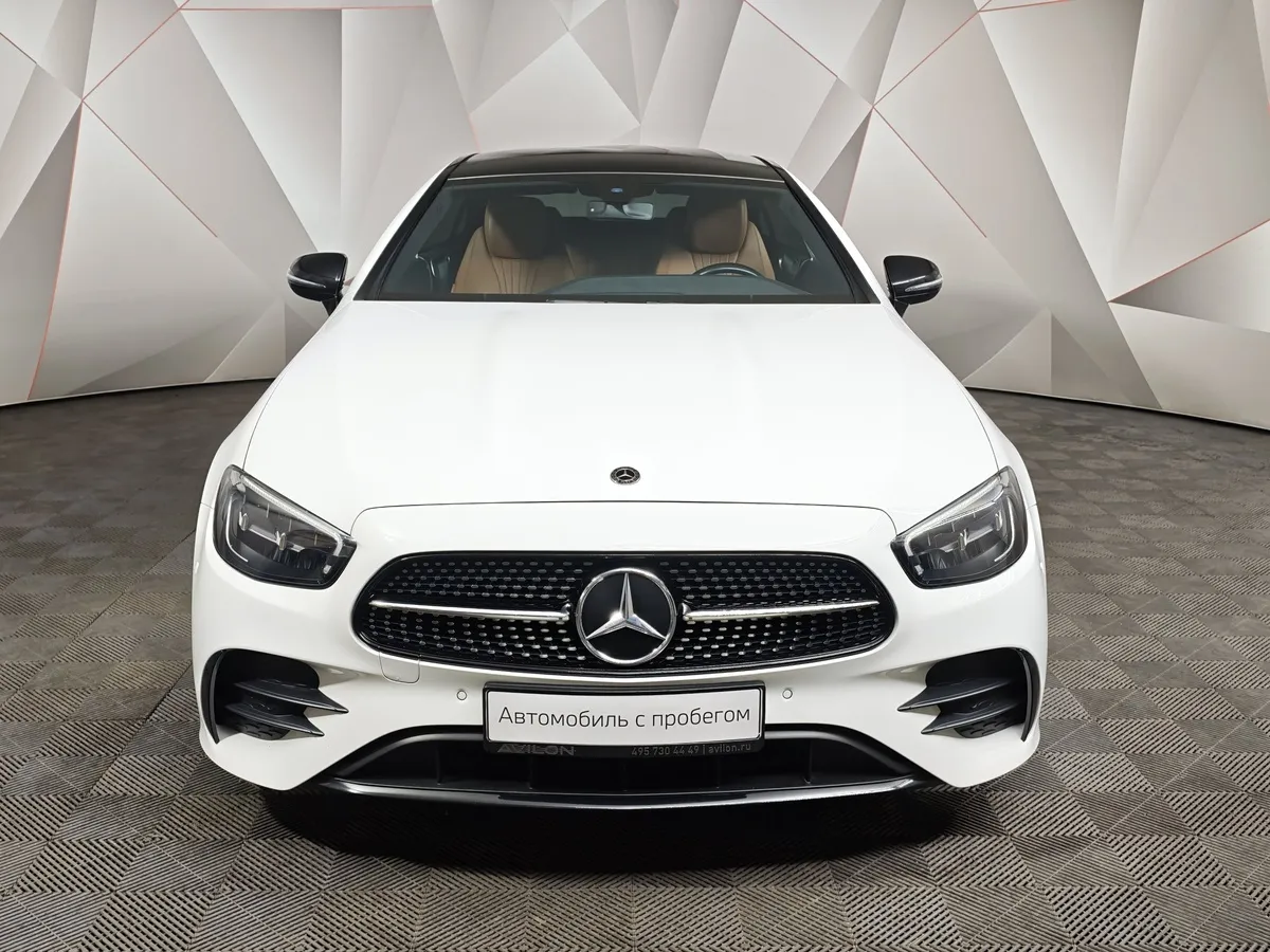 Mercedes-Benz E-Класс E 200 4MATIC 9G-TRONIC (197 л.с.) Sport Белый в АВИЛОН. Слайд №7