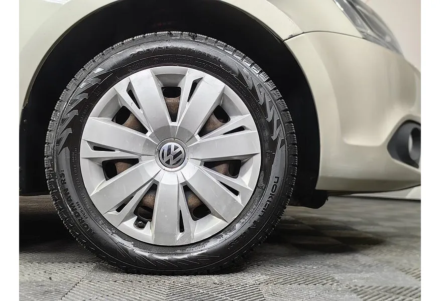 Volkswagen Jetta 1.4 TSI DSG (122 л.с.) Comfortline Серебристый в АВИЛОН. Слайд №9