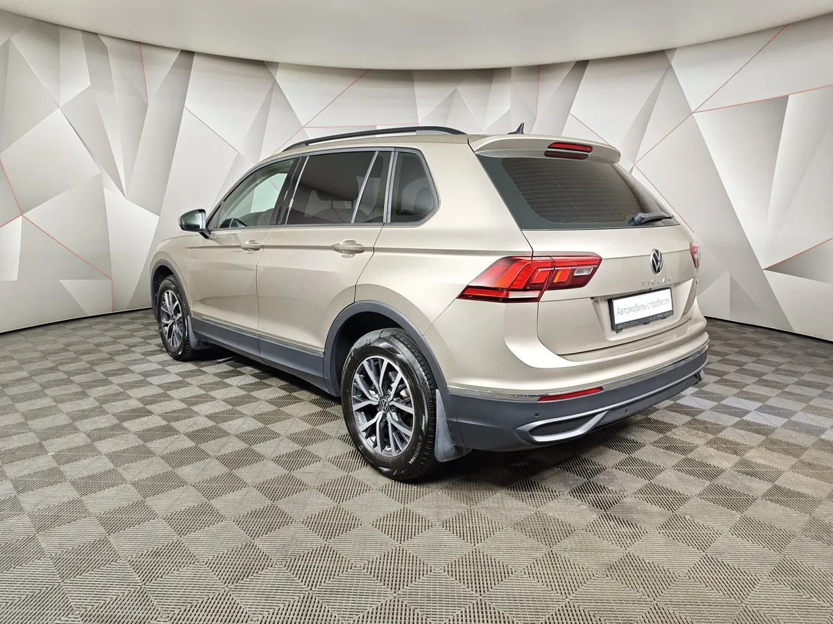 Volkswagen Tiguan 2.0 TSI 4Motion DSG (180 л.с.) Comfortline Коричневый в АВИЛОН. Слайд №4