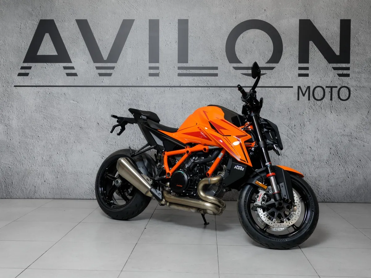 KTM 1390 Super Duke 1350 см³ (190 л.с.) (190) 1350 Оранжевый в АВИЛОН. Слайд №2