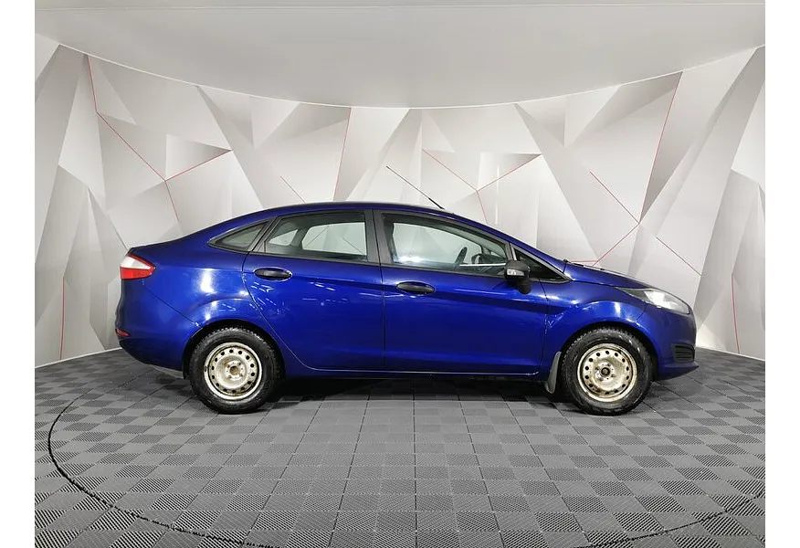 Ford Fiesta 1.6 Ti-VCT MT (85 л.с.) Ambiente Синий в АВИЛОН. Слайд №4