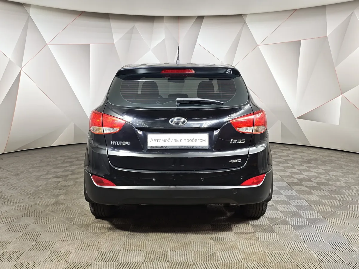 Hyundai ix35 2.0 AT 4WD (150 л.с.) Comfort Черный в АВИЛОН. Слайд №8