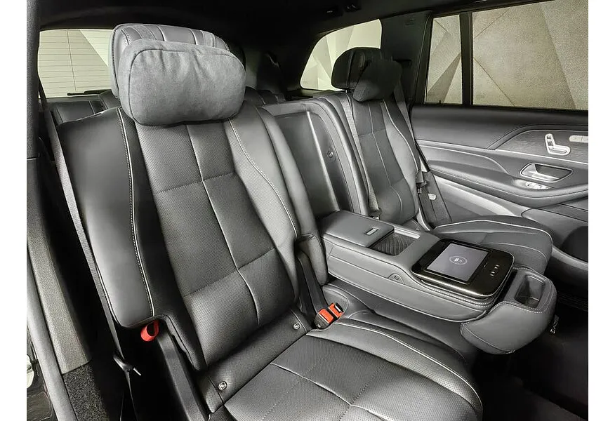 Mercedes-Benz GLS 400 d 9G-TRONIC 4Matic (330 л.с.) Черный в АВИЛОН. Слайд №17